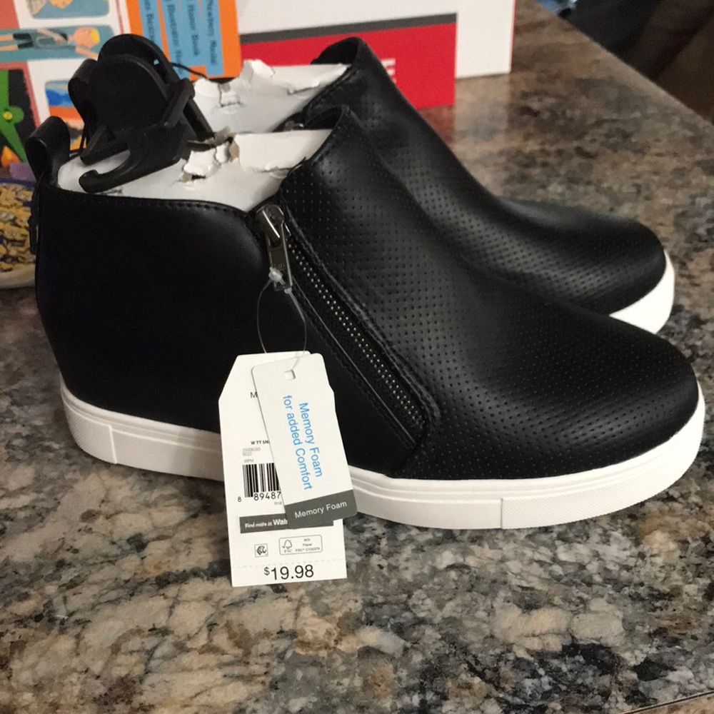 8w women’s